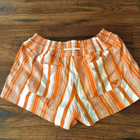 Roxy Pants - ROXY SURF SHORTS!